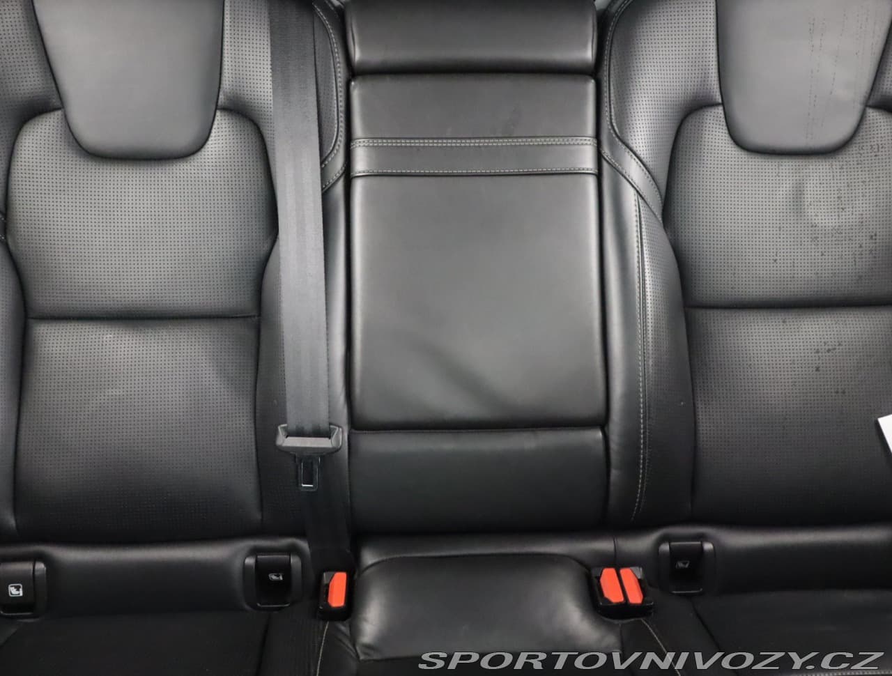 2017 Volvo V90 - 19