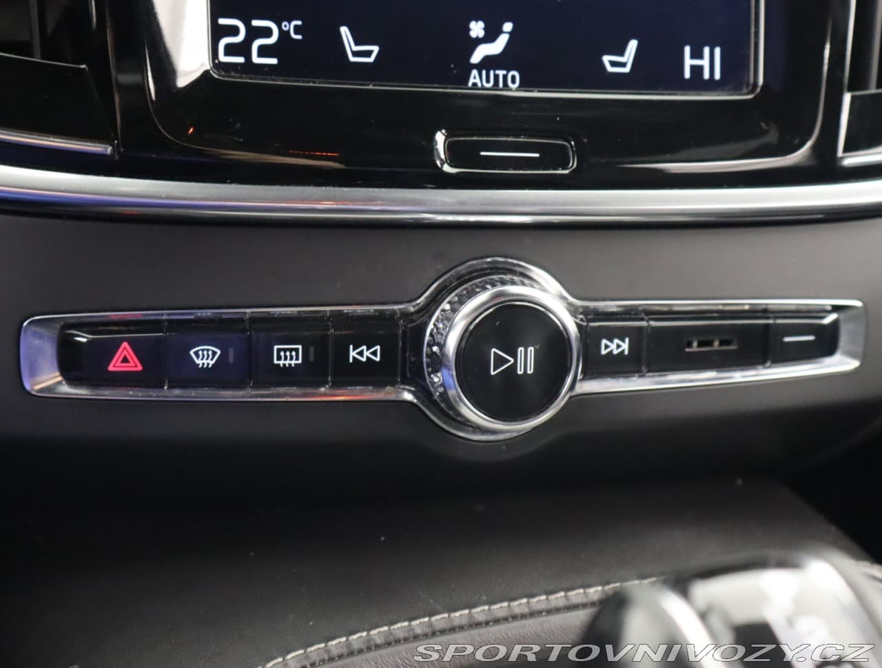 2017 Volvo V90 - 35