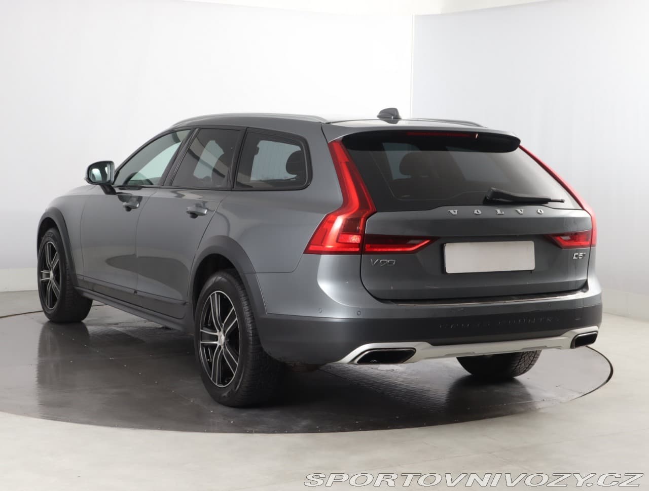 2017 Volvo V90 - 7