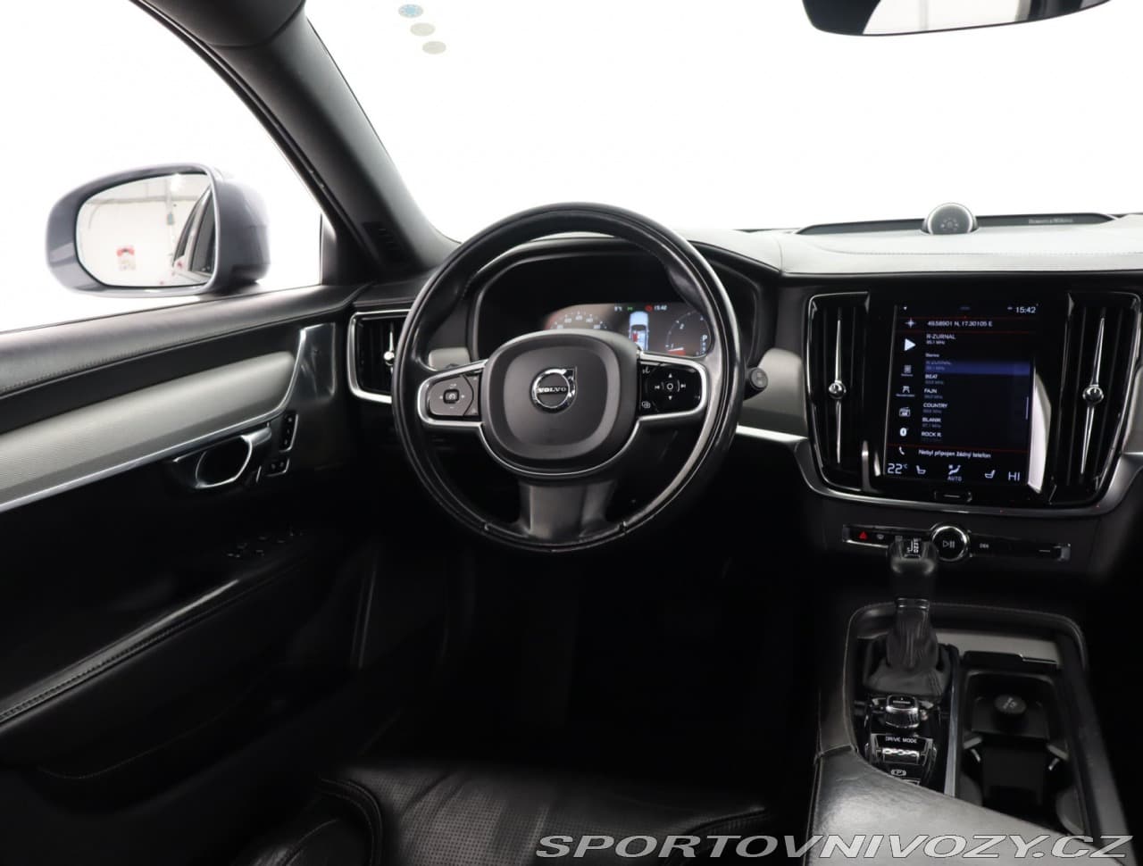 2017 Volvo V90 - 13