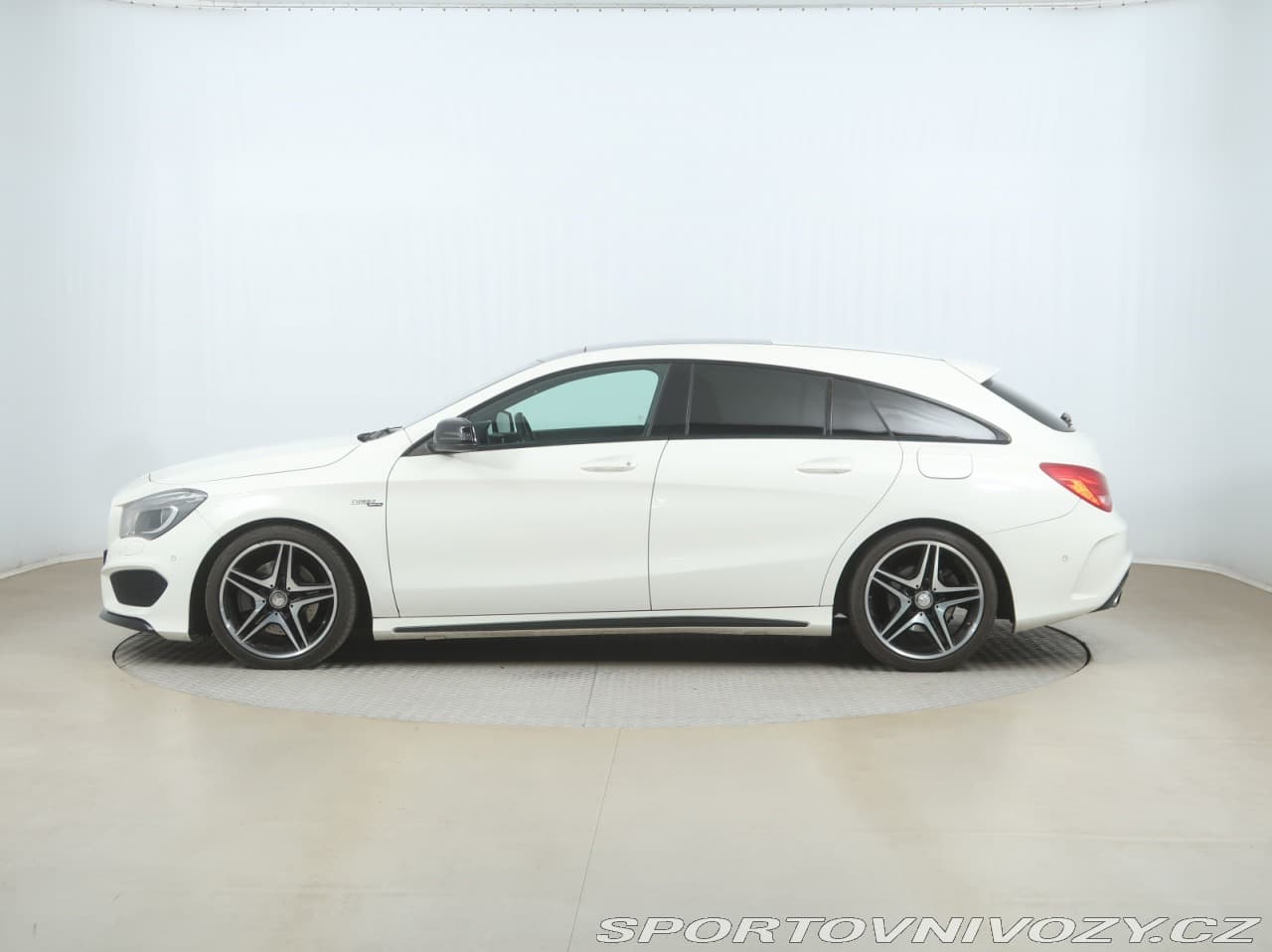 2016 Mercedes-Benz CLA - 5