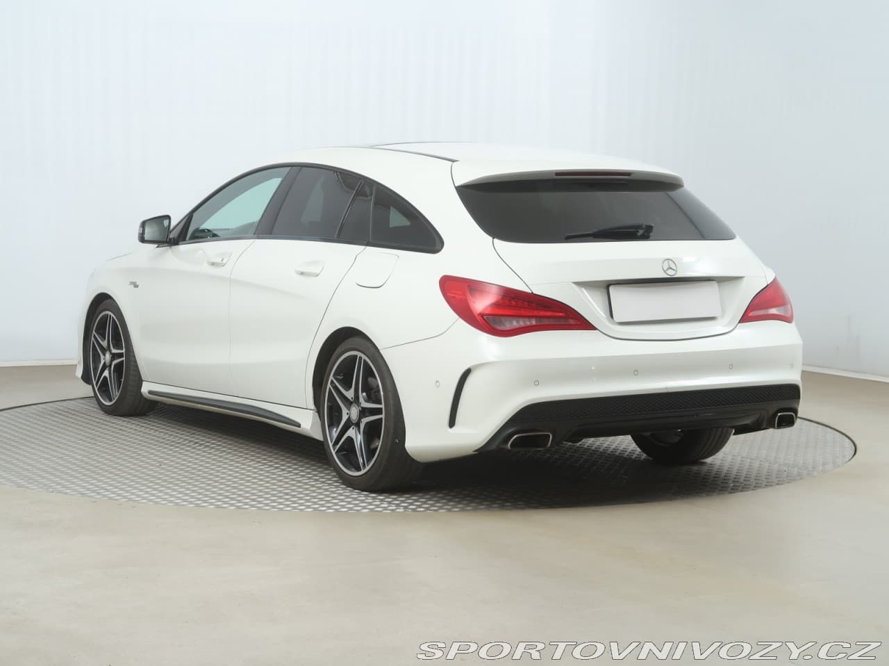 2016 Mercedes-Benz CLA - 7