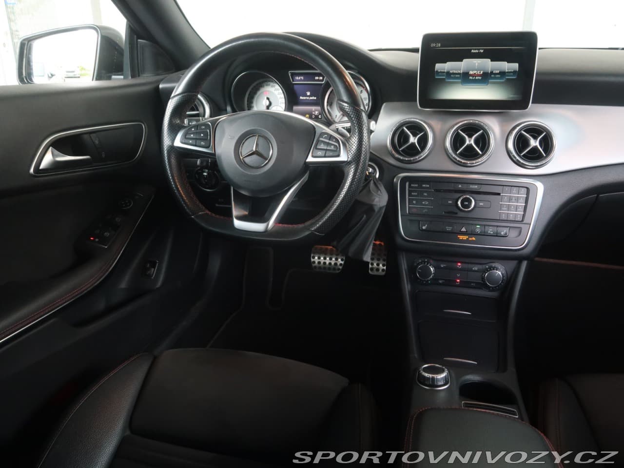 2016 Mercedes-Benz CLA - 13