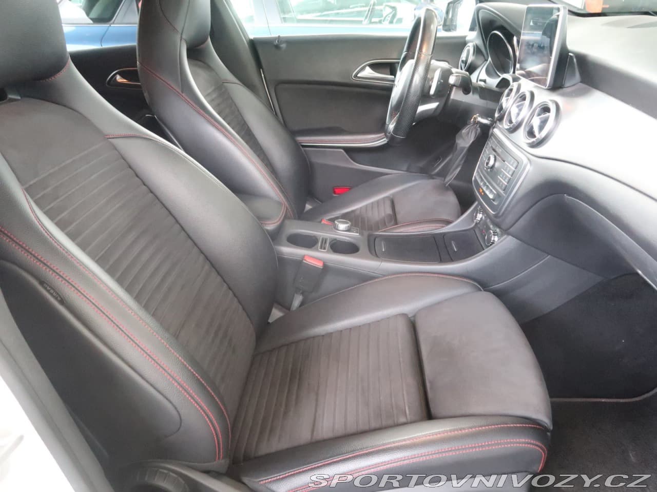 2016 Mercedes-Benz CLA - 17