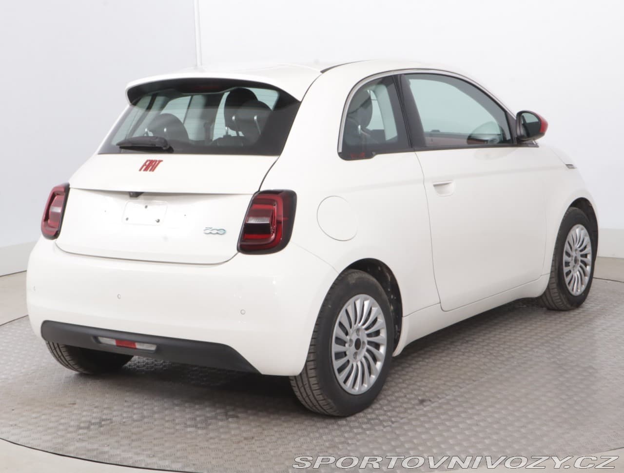 2023 Fiat 500 - 9