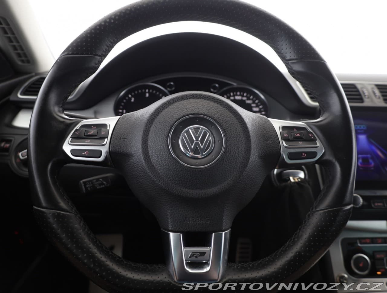 2011 Volkswagen PASSAT CC - 15