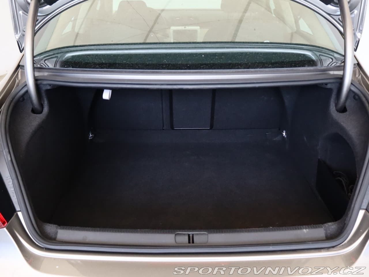 2009 Volkswagen PASSAT CC - 25