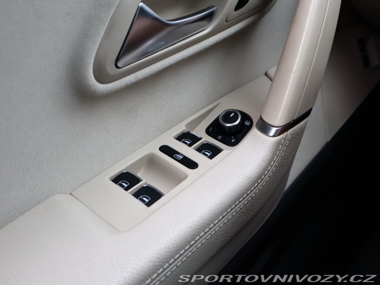 2009 Volkswagen PASSAT CC - 33