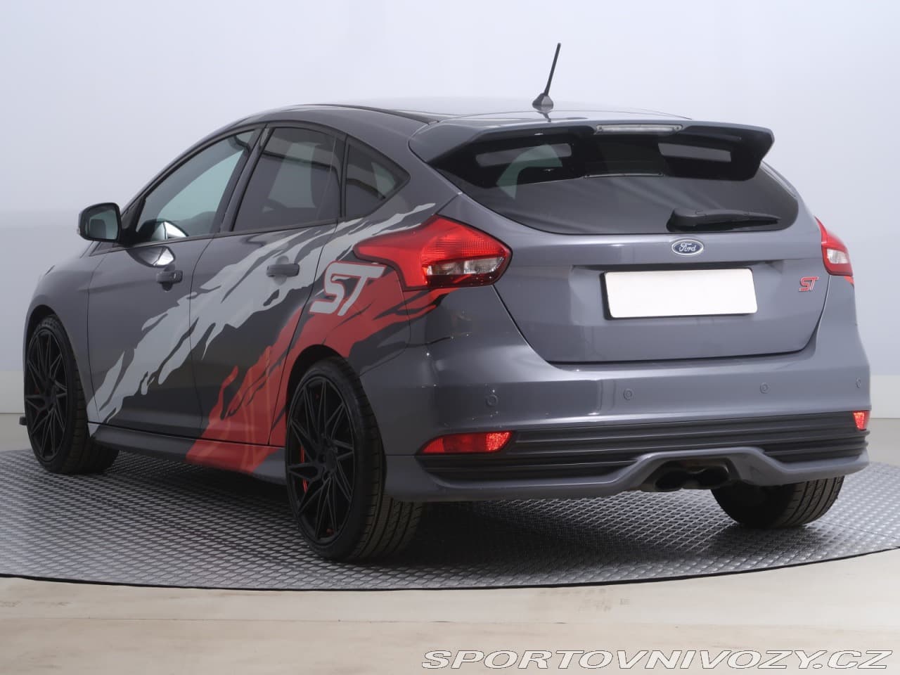 2018 Ford FOCUS - 7