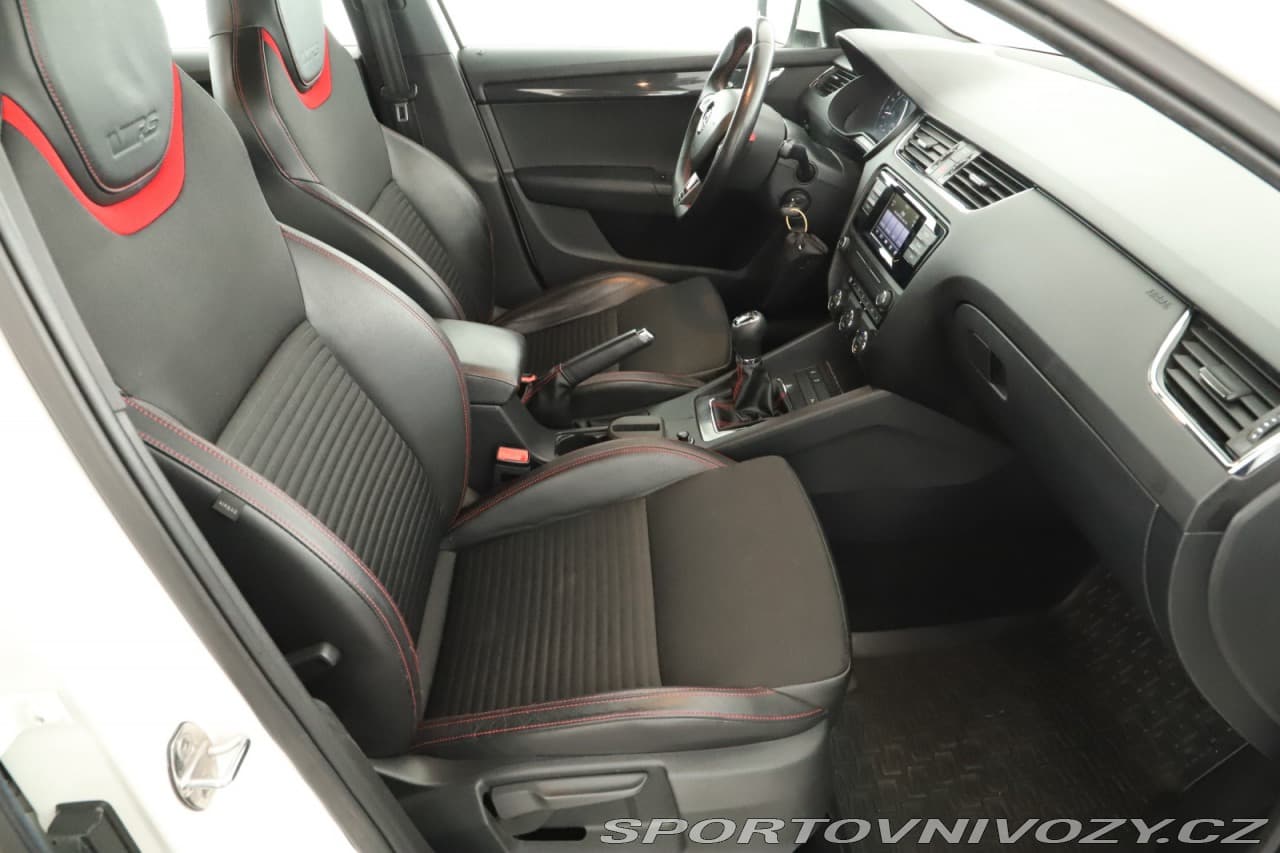2015 Škoda OCTAVIA - 13