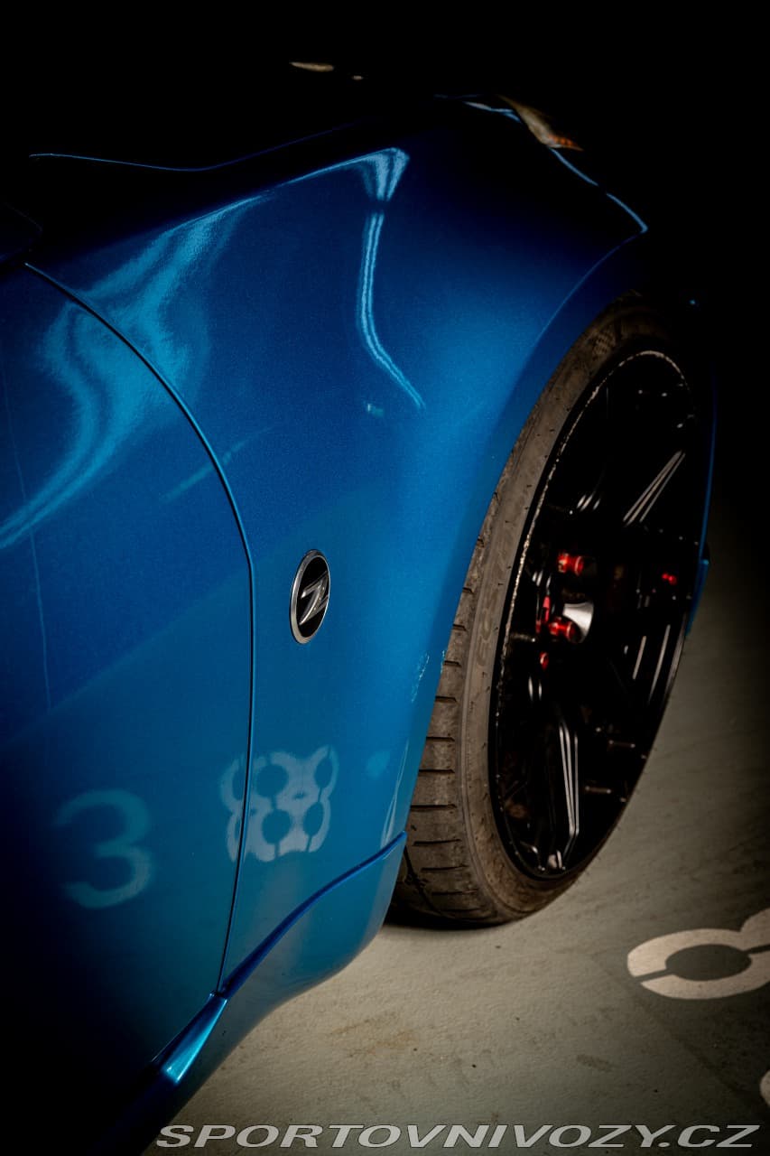 2006 Nissan 350Z - 9