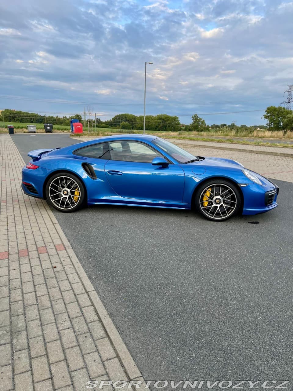 2016 Porsche 911 - 4