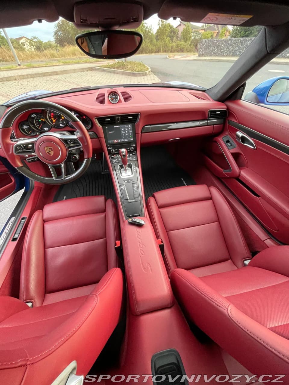 2016 Porsche 911 - 6