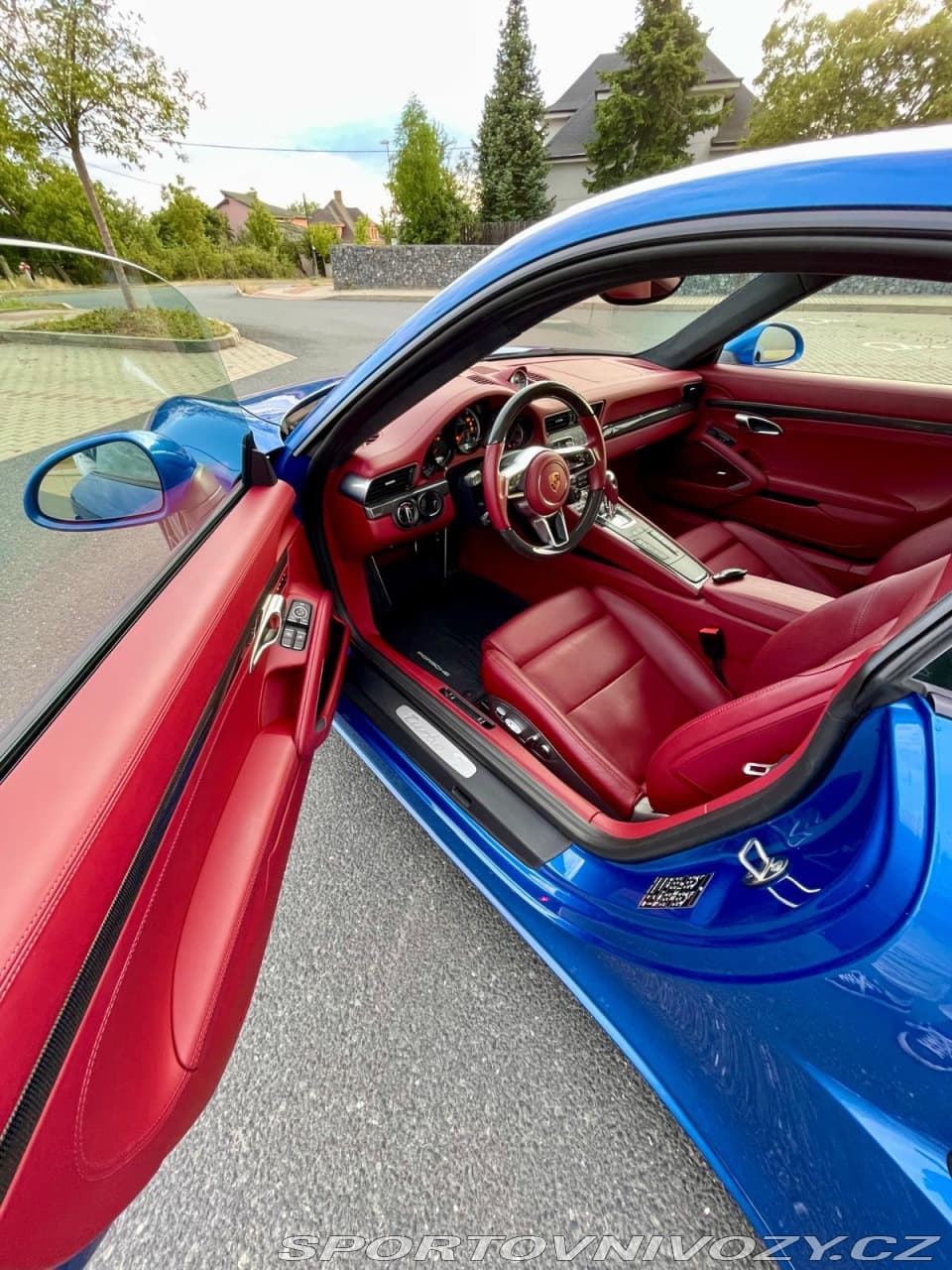 2016 Porsche 911 - 7