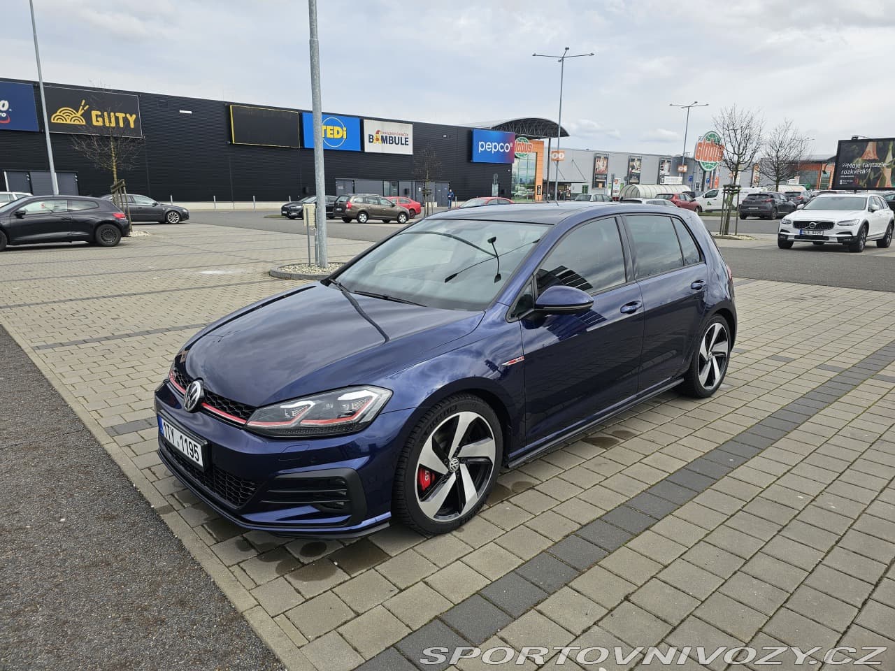 2017 Volkswagen GOLF - 6