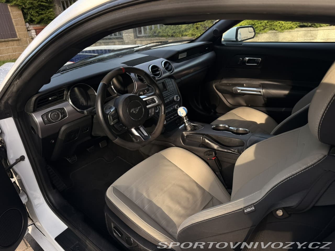 2016 Ford MUSTANG - 7