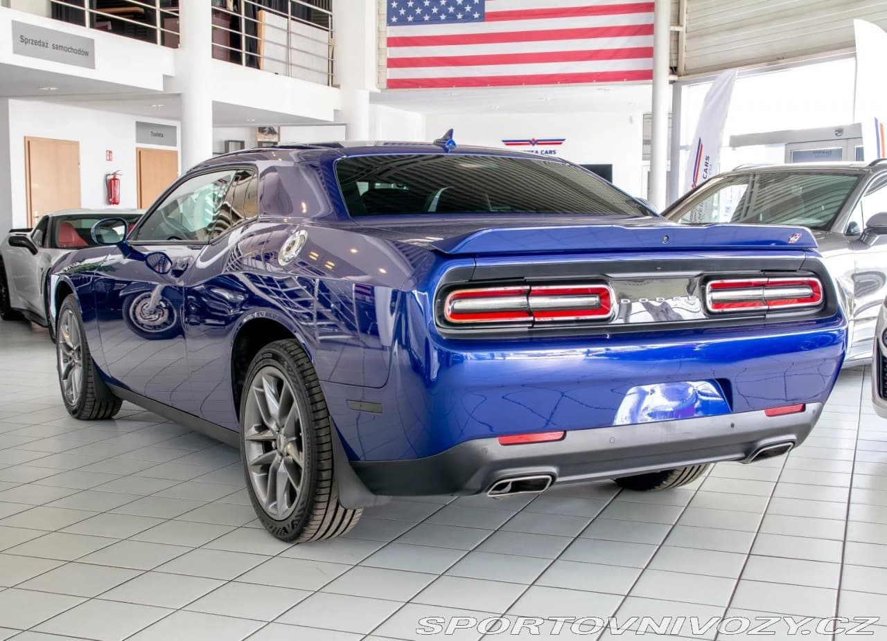 2021 Dodge CHALLENGER - 5