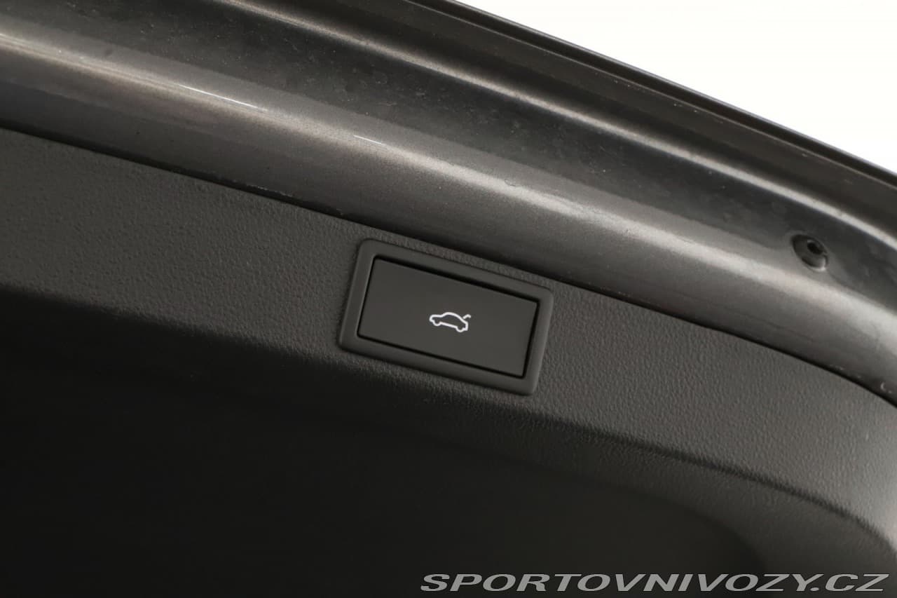 2025 Škoda OCTAVIA - 19