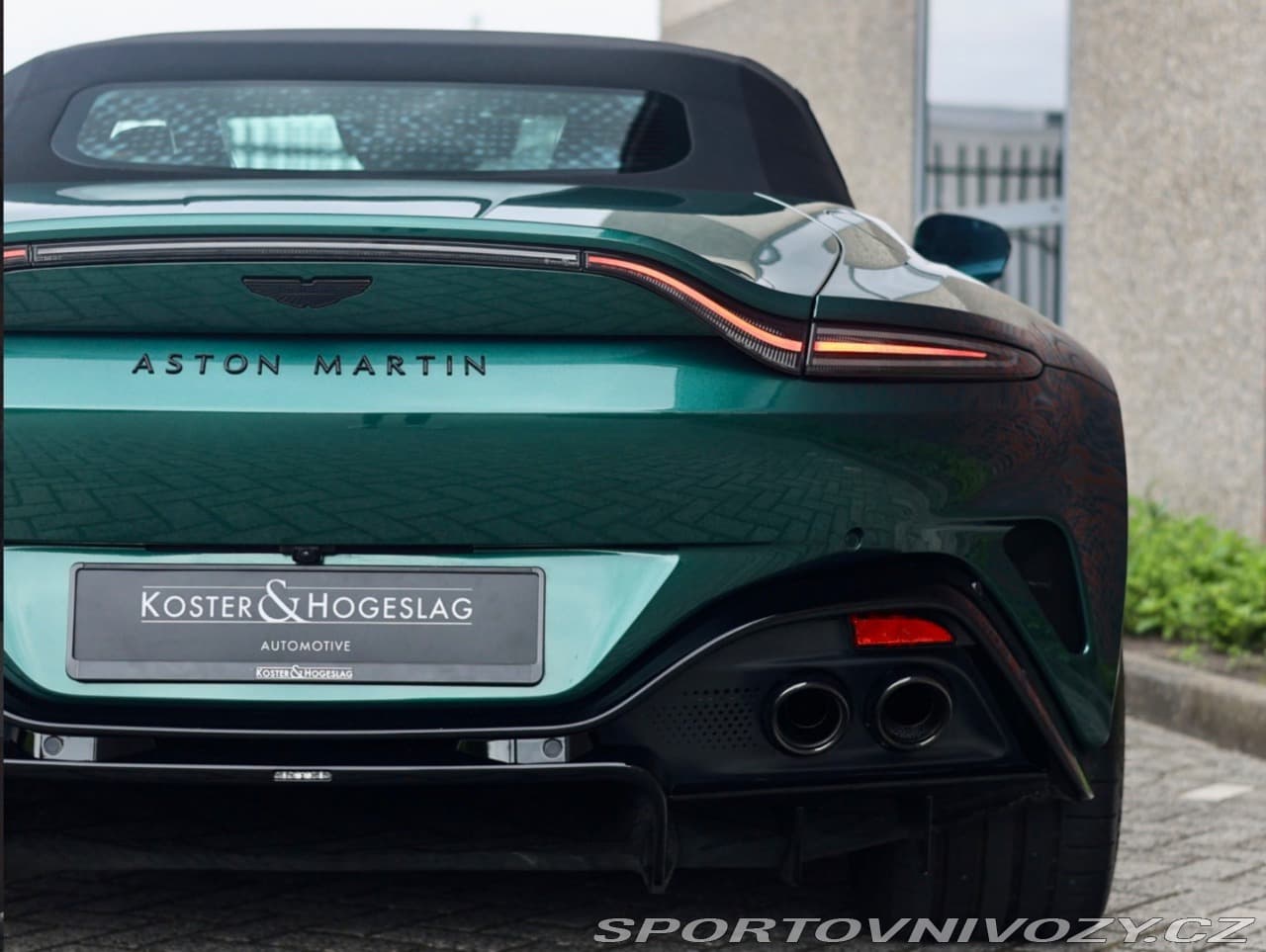 2025 Aston Martin V8 - 10
