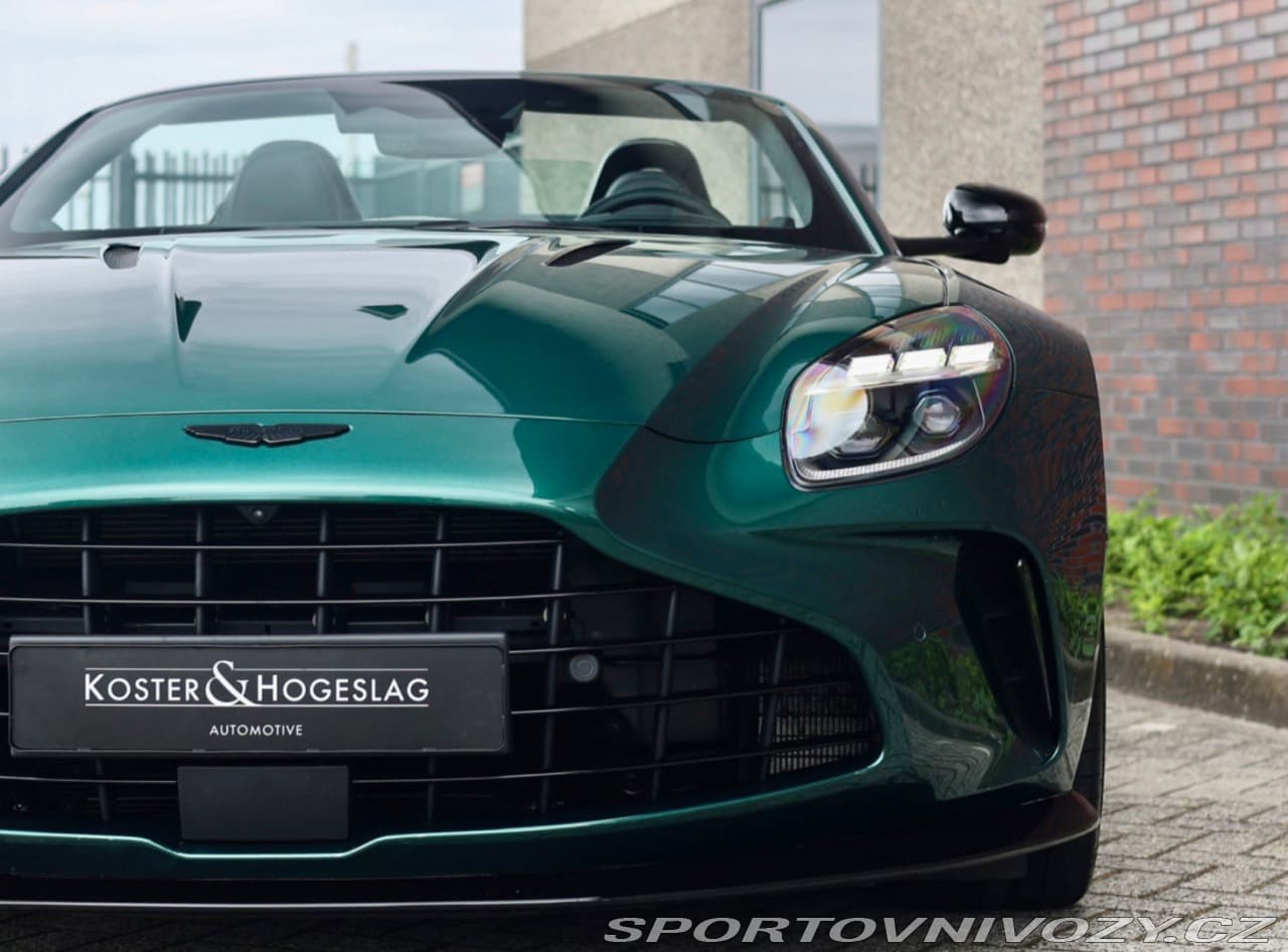 2025 Aston Martin V8 - 9