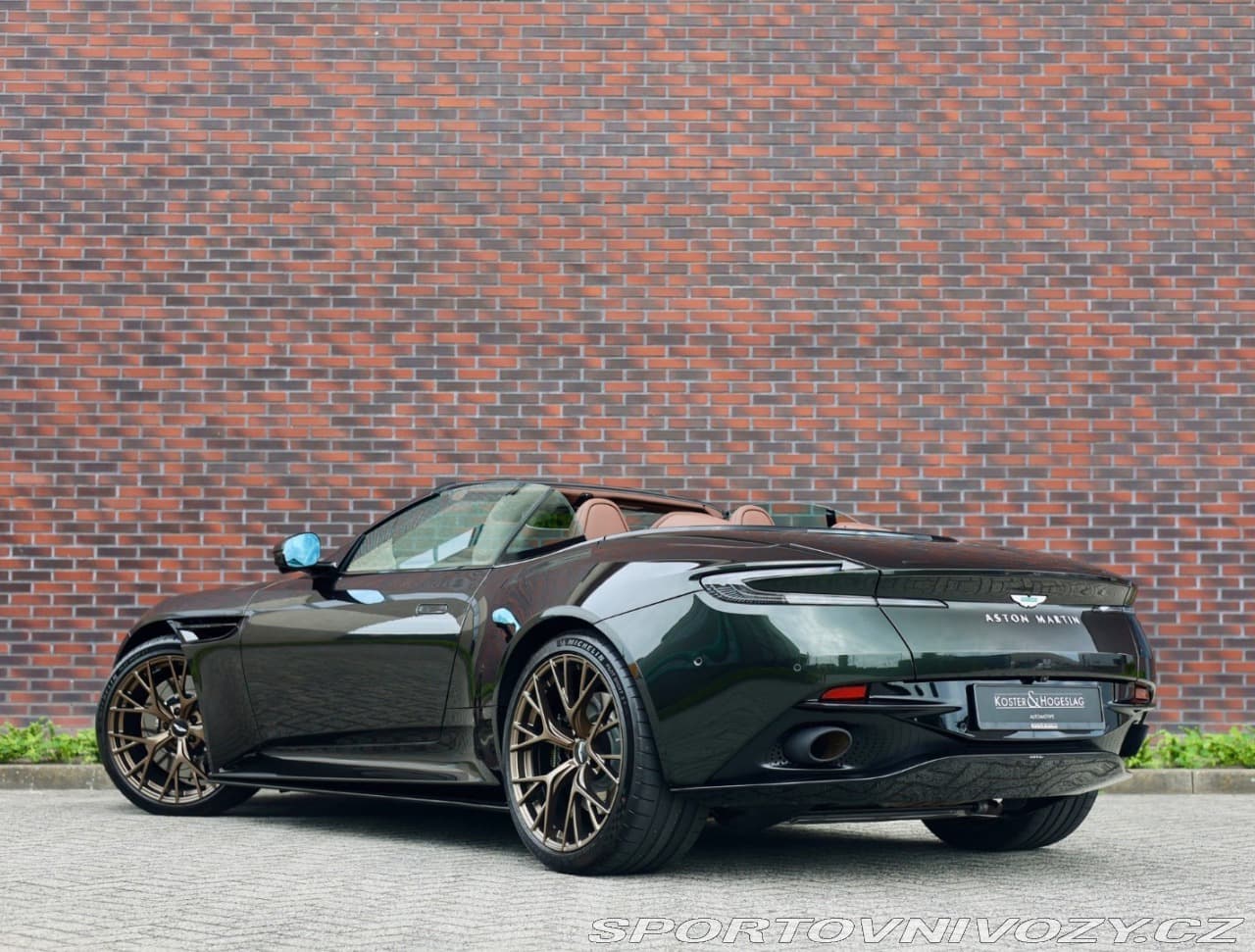 2024 Aston Martin DB12 - 2