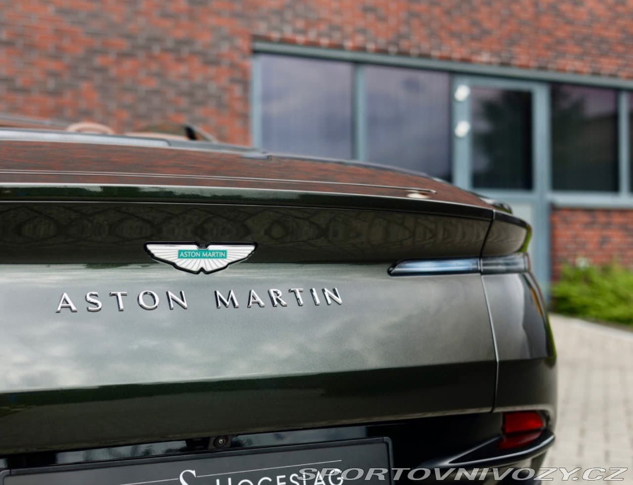 2024 Aston Martin DB12 - 8