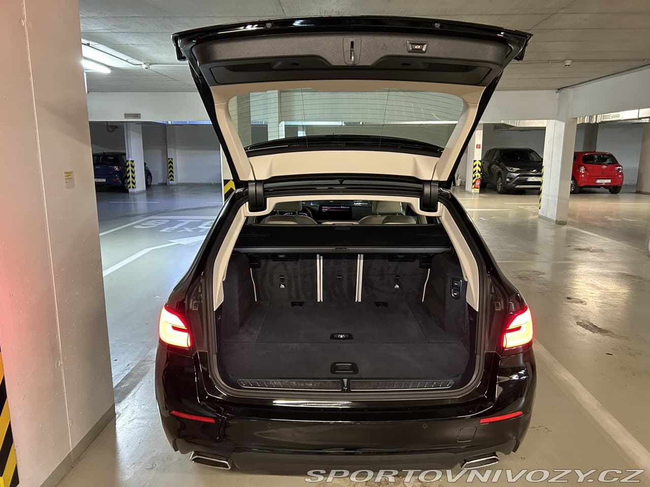 2023 BMW 5-SERIES - 12