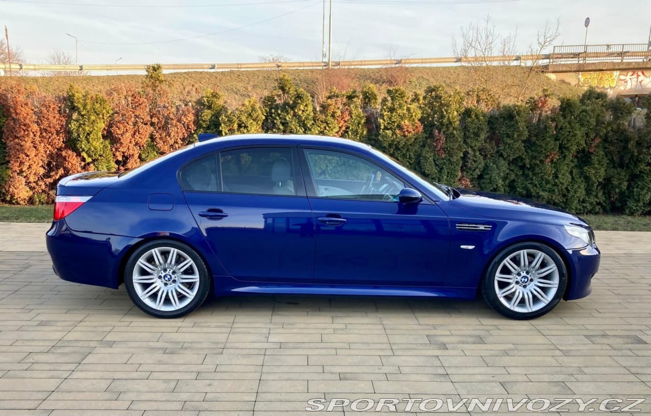 2006 BMW M5 - 3