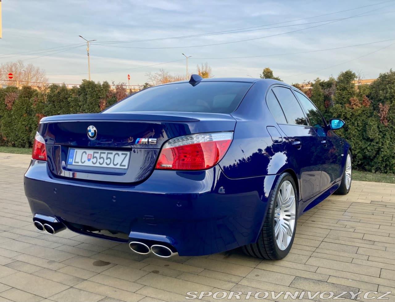 2006 BMW M5 - 9