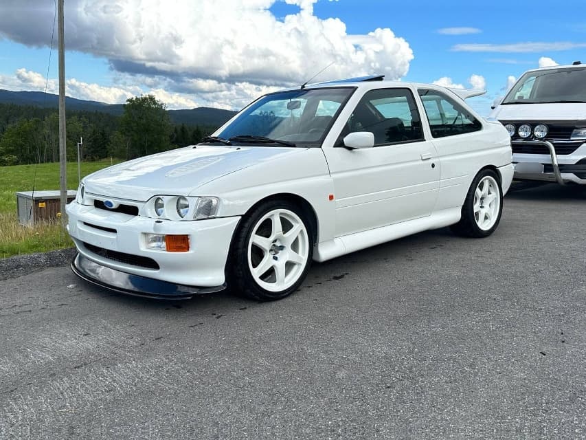 1992 Ford ESCORT