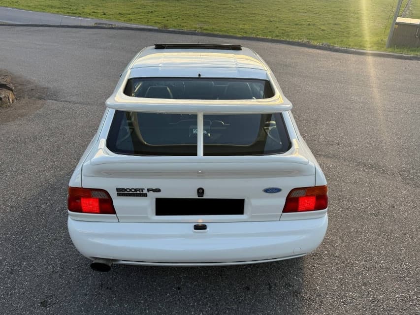 1992 Ford ESCORT - 8