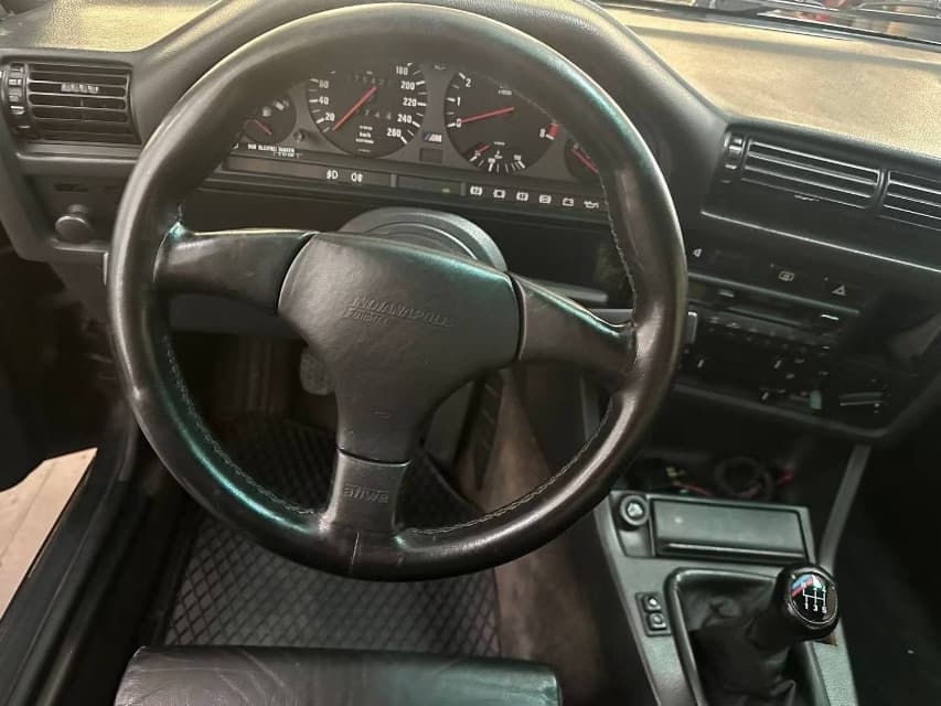 1987 BMW M3 - 14