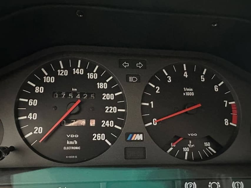 1987 BMW M3 - 15