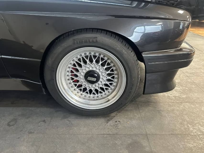 1987 BMW M3 - 9