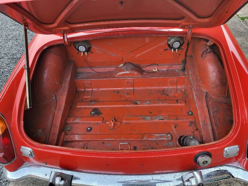 1973 MG MGB - 10