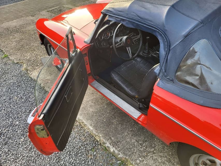 1973 MG MGB - 11