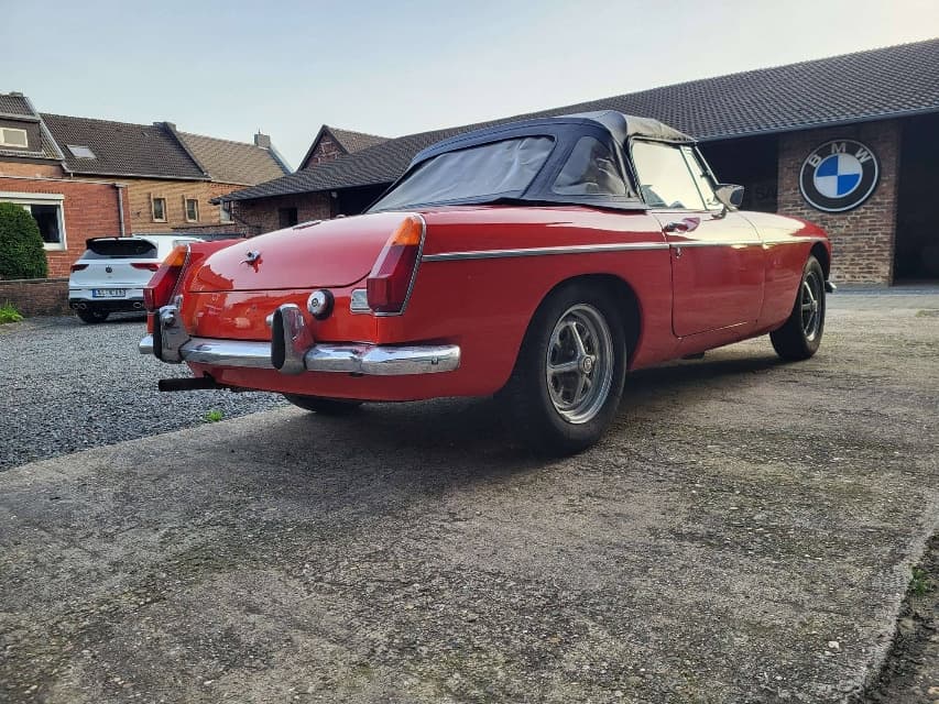 1973 MG MGB - 5