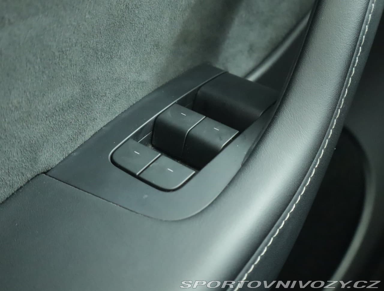 2022 Tesla MODEL Y - 16