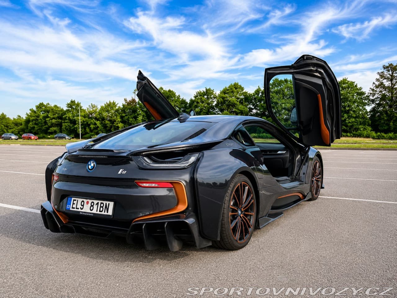 2019 BMW i8