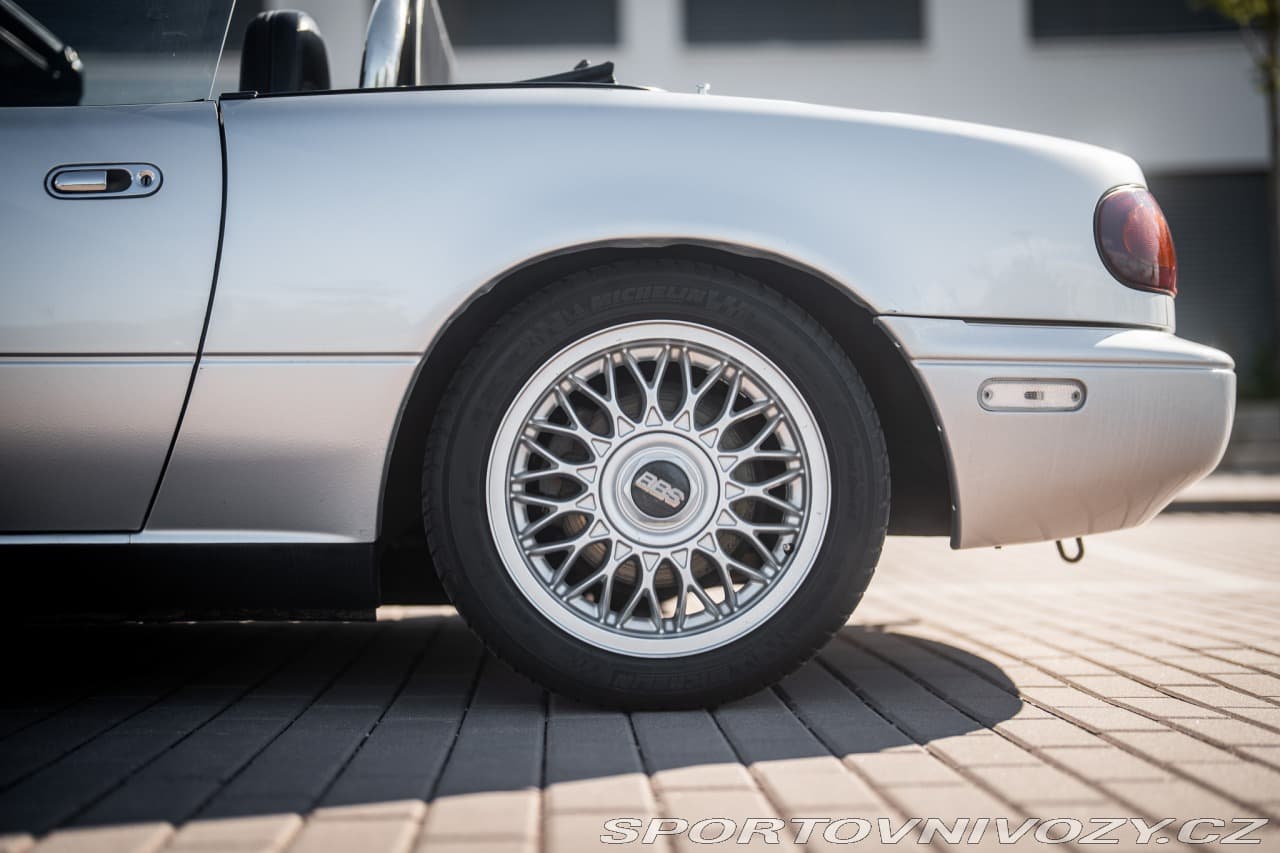 1994 Mazda MX-5 - 21