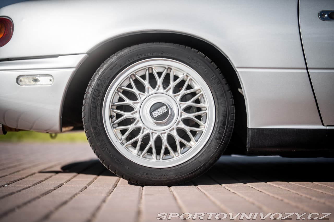 1994 Mazda MX-5 - 15
