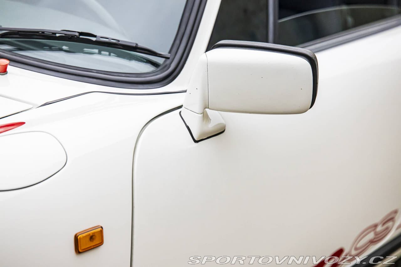 1987 Porsche 911 - 20