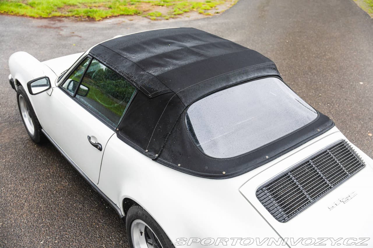 1983 Porsche 911 - 20
