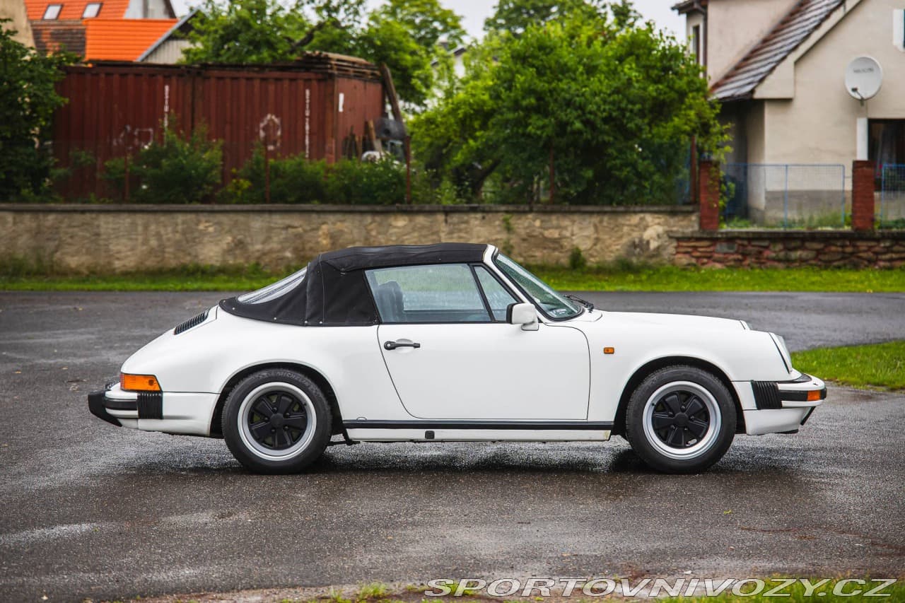 1983 Porsche 911 - 6