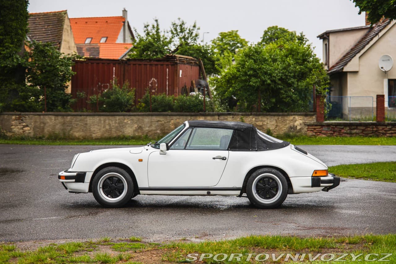 1983 Porsche 911 - 7