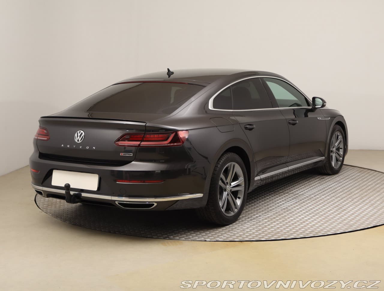 2018 Volkswagen ARTEON - 9
