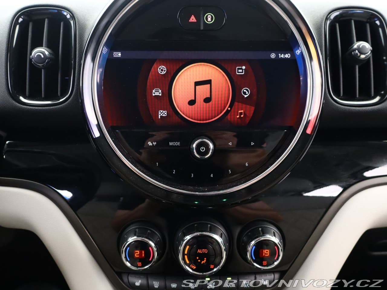 2020 Mini COUNTRYMAN - 19