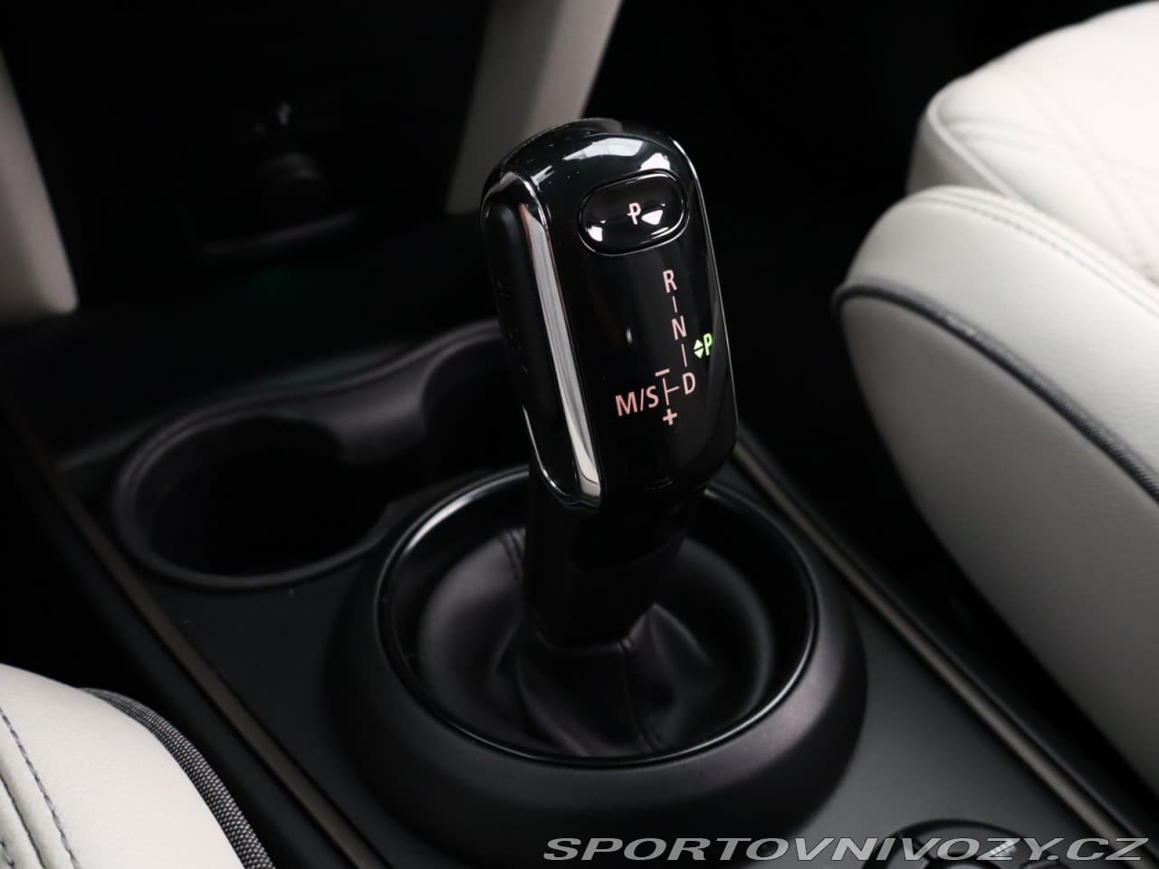 2020 Mini COUNTRYMAN - 21