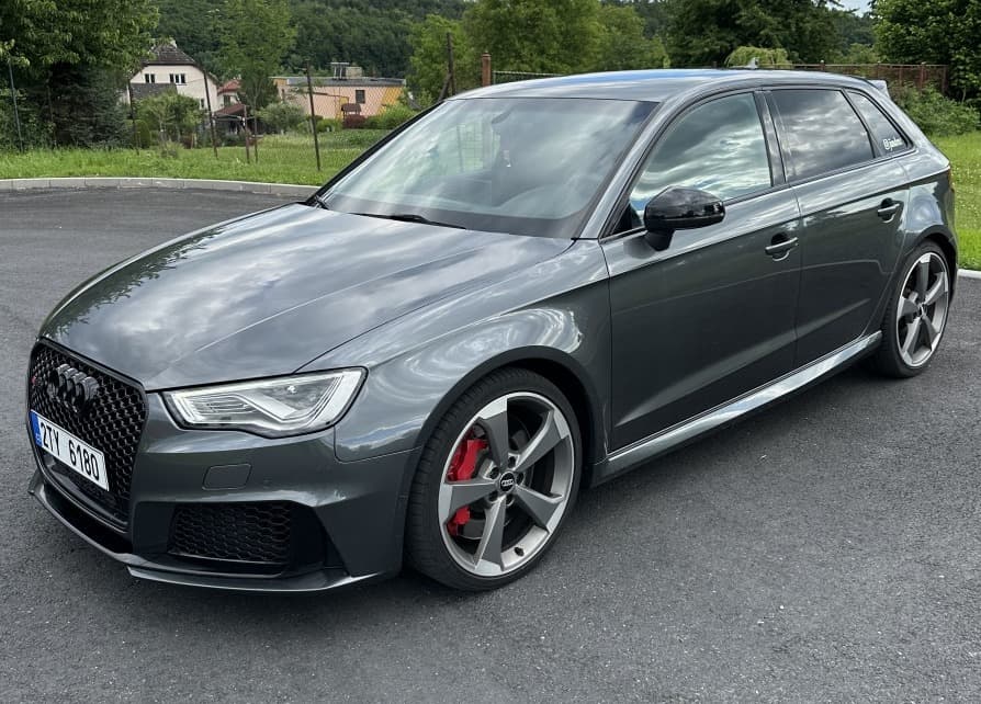 2015 Audi RS3 - 17
