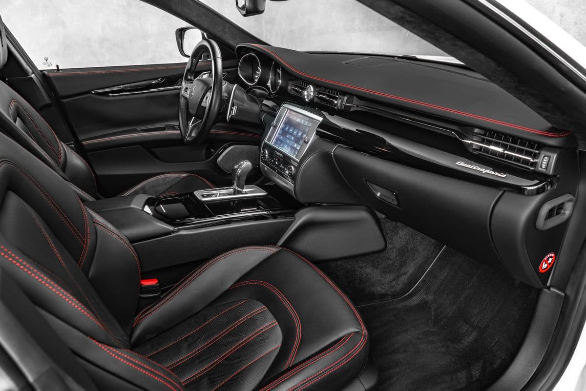 2017 Maserati QUATTROPORTE - 25